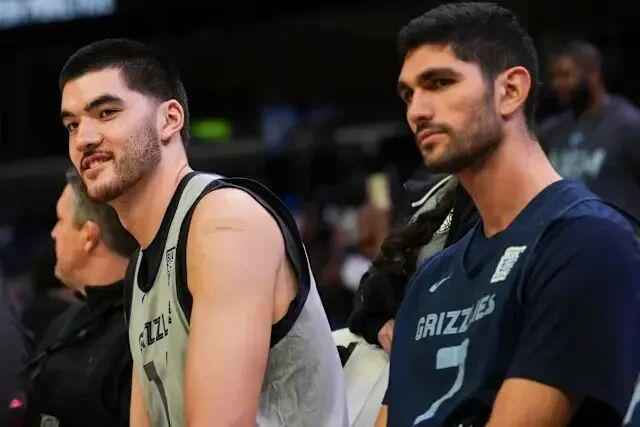 MK体育APP-1支球队4人赛季报销！这恐怖的伤病潮！！