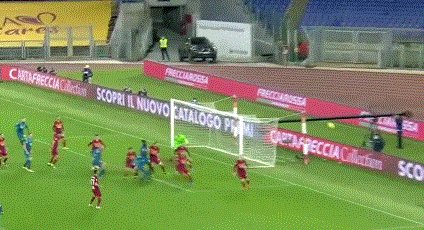 1614548961702024125.gif 6486.gif