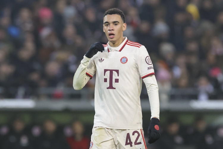 2球4助攻，穆西亚拉近5场各项赛事已经直接参与6粒进球